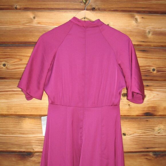 NWT Gal Meets Glam Diane Mock Neck Dress - Picture 7 of 10